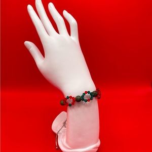 Handmade Holiday Collection Jade and Crystals Bracelet